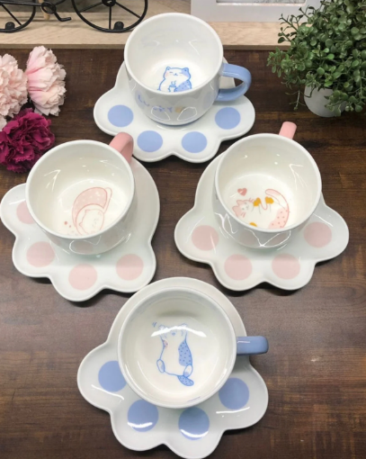 Cat Paw Coffee Cup with Saucer