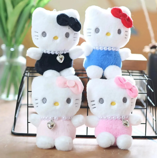 Hello Kitty Pearl Necklace Plush Bag Charms