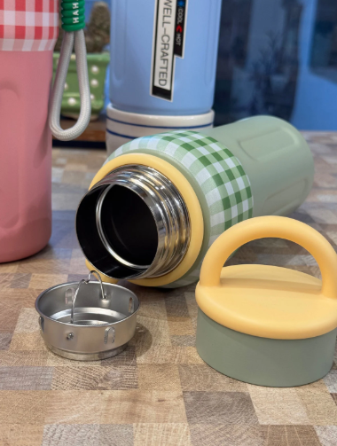 Insulated Pastel Checked Bottels