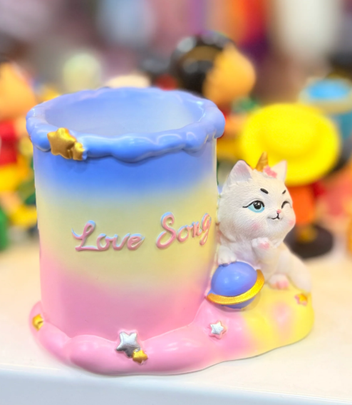 Cat Ceramic Pen Stand