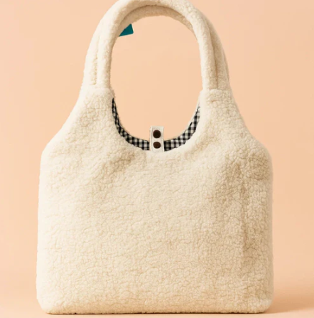 Toastie bear White Furry Tote Bag