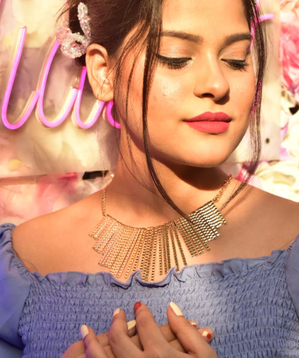 Golden Stick Statement Necklace