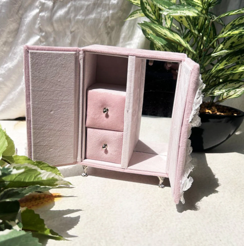 Cupboard Jewellery Box