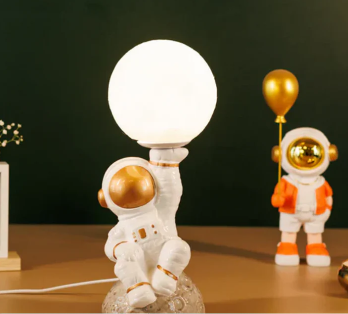 Astronaut Ceramic Table Lamp
