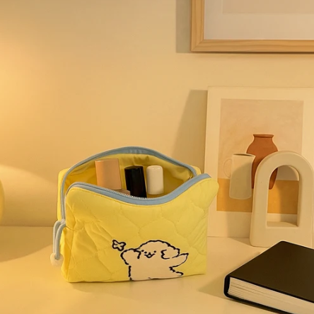 Playing Puppy MakeupUtility Bag Yellow