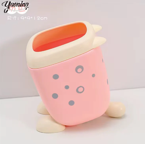 Kawaii Pen Holder