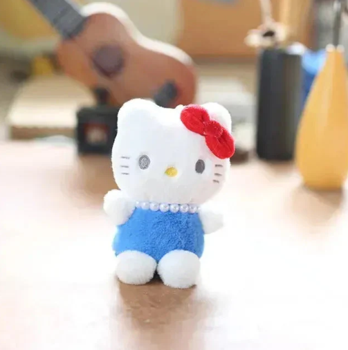 Hello Kitty Pearl Necklace Plush Bag Charms
