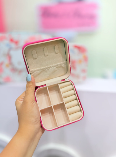 Hello Kitty Vanity Box