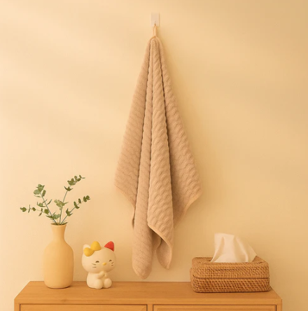 Block Pattern Microfibre Towel - Pink (L)