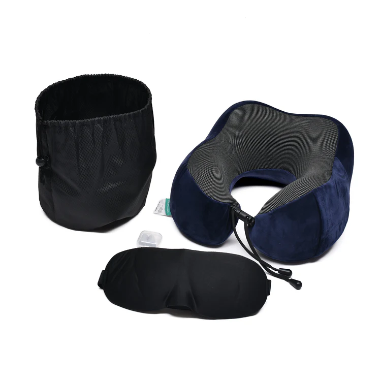 Mumuso Travel Comfort Set